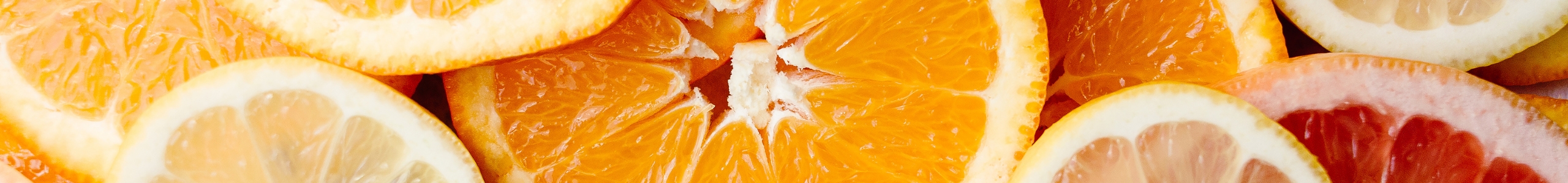 Image of orange slices, source of vitamin C.